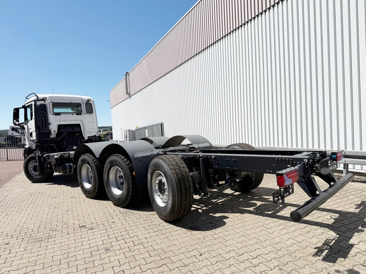 Hook lift baru MAN TGS 35.470 8x4-4 BL TGS 35.470 8x4-4 BL, Lenk-/Liftachse, Navi, Motorabtrieb: gambar 13