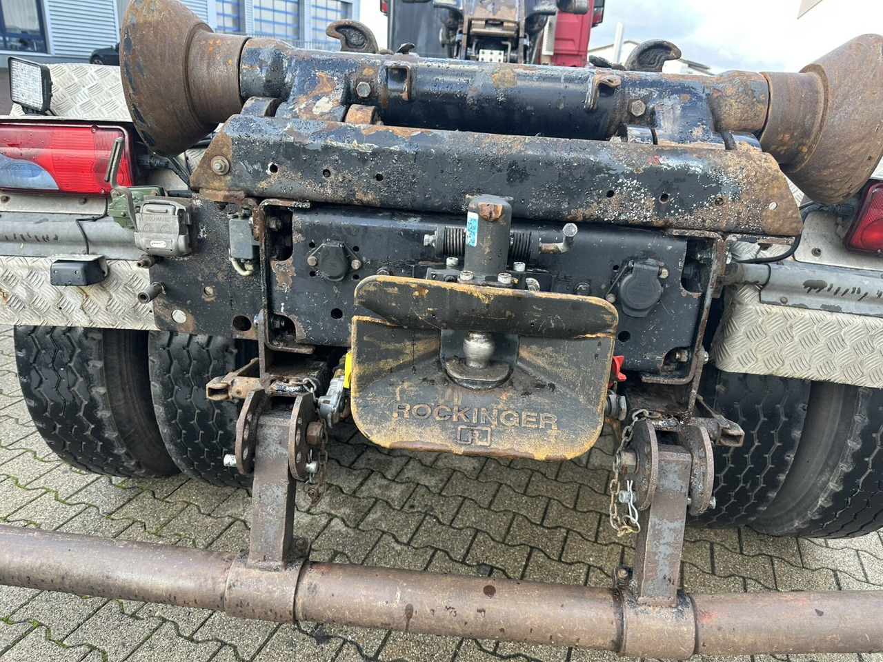 MAN TGS 35.480 8X4 BL TGS 35.400 8x4 BL, Schub-Knick bis 6,5m Container - Hook lift: gambar 4 MAN TGS 35.480 8X4 BL TGS 35.400 8x4 BL, Schub-Knick bis 6,5m Container - Hook lift: gambar 4