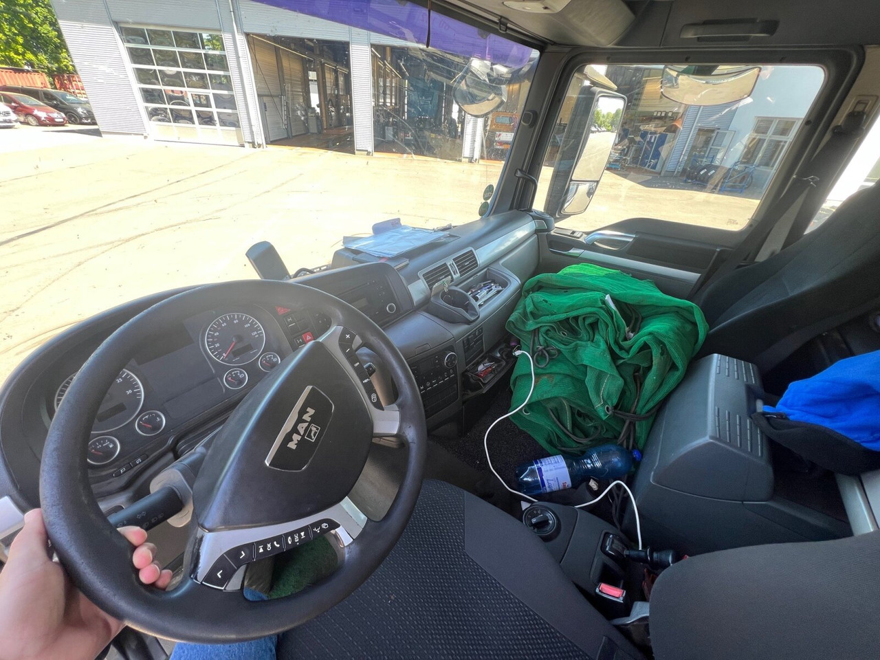 MAN TGS 35.480 8x4 BL TGS 35.480 8x4 BL - Hook lift: gambar 5 MAN TGS 35.480 8x4 BL TGS 35.480 8x4 BL - Hook lift: gambar 5