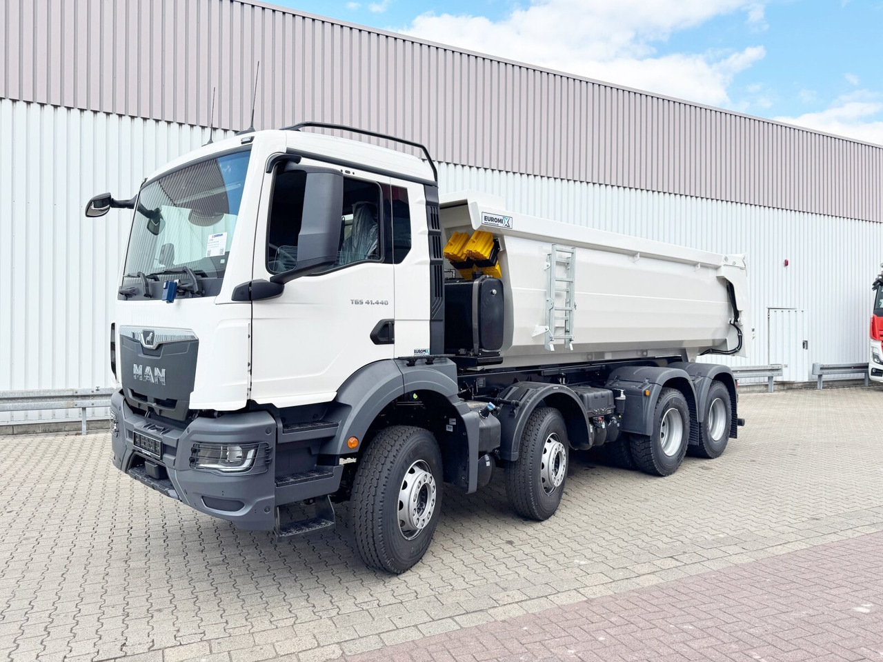 Truk sasis baru MAN TGS 41.440/480 8x4 BB TGS 41.440/480 8x4 BB, Mulde ca. 16m³ mit hydraulischer Heckklappe, mehrfach VORHANDEN: gambar 8