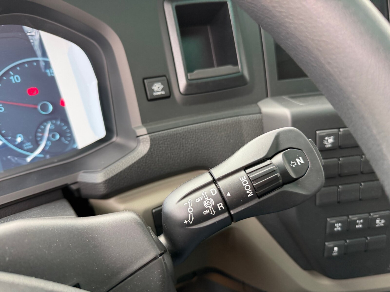 MAN TGS 41.480 8x4 BB CH TGS 41.480 8x4 BB CH, MEHRFACH VORHANDEN! - Truk sasis: gambar 5 MAN TGS 41.480 8x4 BB CH TGS 41.480 8x4 BB CH, MEHRFACH VORHANDEN! - Truk sasis: gambar 5