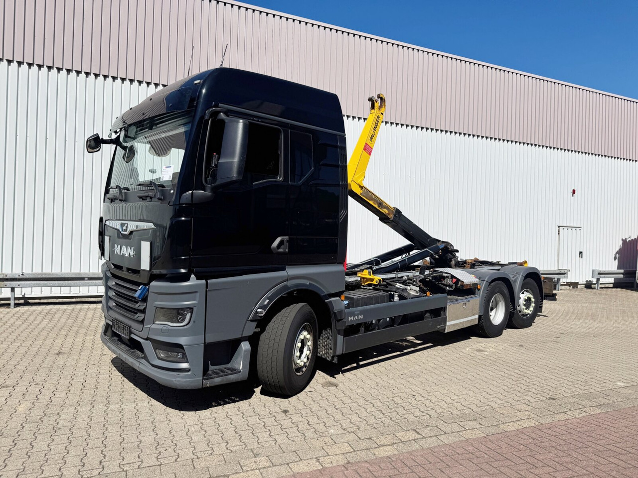 MAN TGX 26.510 6X2-4 BL TGX 26.510 6X2-4 BL, Lenk-/Liftachse, Funk - Hook lift: gambar 1 MAN TGX 26.510 6X2-4 BL TGX 26.510 6X2-4 BL, Lenk-/Liftachse, Funk - Hook lift: gambar 1