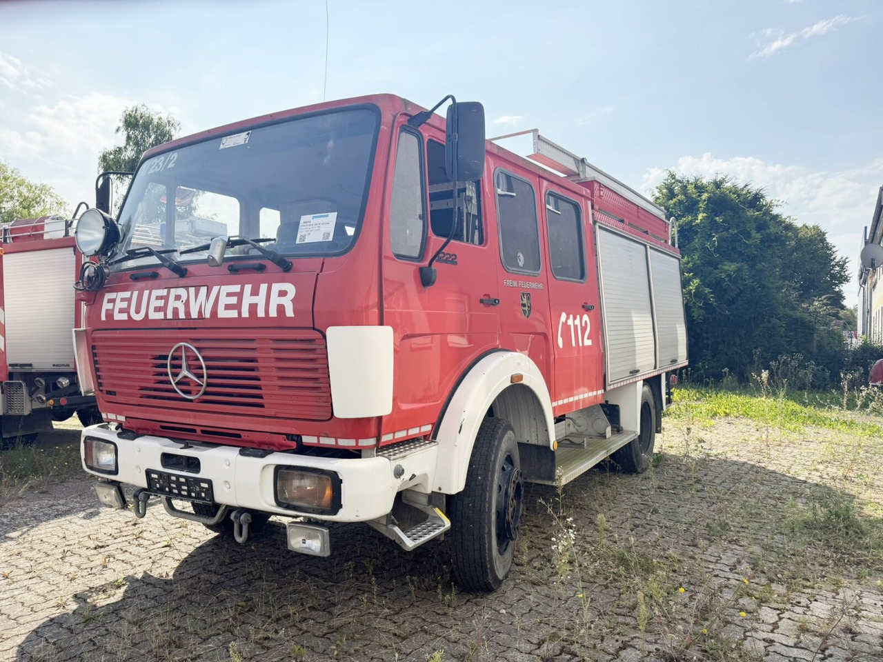 Mercedes-Benz 1222 AF 4x4 Doka 1222 AF 4x4 Doka, TLF 16/25 - Truk pemadam kebakaran: gambar 1 Mercedes-Benz 1222 AF 4x4 Doka 1222 AF 4x4 Doka, TLF 16/25 - Truk pemadam kebakaran: gambar 1