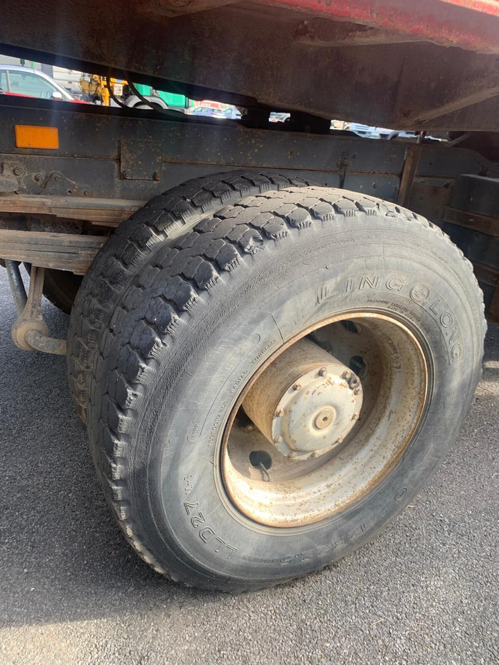 Mercedes-Benz -1722 1722 4x2 - Truk jungkit, Truk derek: gambar 3 Mercedes-Benz -1722 1722 4x2 - Truk jungkit, Truk derek: gambar 3