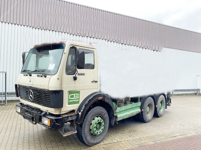 Mercedes-Benz 2635 6x4 2635 6x4, V8-Motor - Truk sasis: gambar 1 Mercedes-Benz 2635 6x4 2635 6x4, V8-Motor - Truk sasis: gambar 1