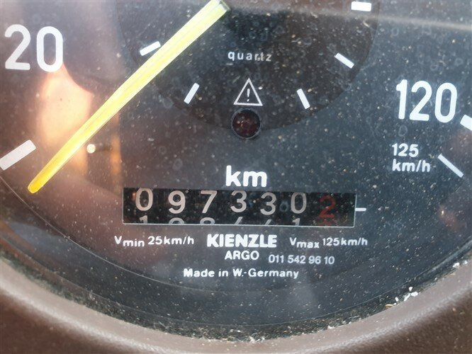 Mercedes-Benz 508 D 4x2 Doka 508 D 4x2 Doka, EX-THW - Truk dengan terpal samping: gambar 3 Mercedes-Benz 508 D 4x2 Doka 508 D 4x2 Doka, EX-THW - Truk dengan terpal samping: gambar 3