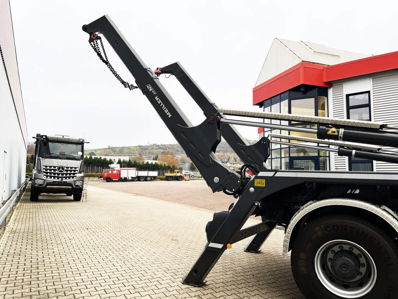 Truk skip loader baru Mercedes-Benz Actros 2141 K 4x2 Actros 2141 K 4x2, Tele-Absetzer: gambar 11