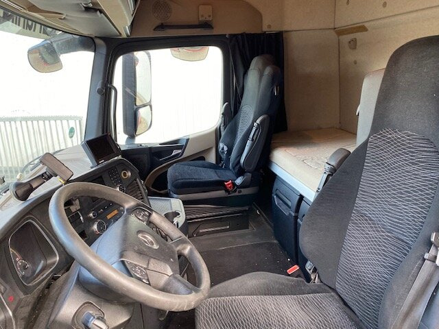 Mercedes-Benz Actros 2545 L 6x2 Actros 2545 L 6x2, StreamSpace, Liftachse, Bi-Xenon - Truk sasis: gambar 2 Mercedes-Benz Actros 2545 L 6x2 Actros 2545 L 6x2, StreamSpace, Liftachse, Bi-Xenon - Truk sasis: gambar 2