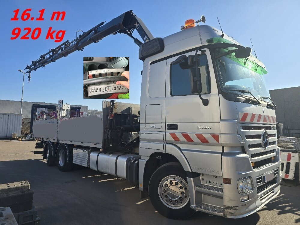 Mercedes-Benz Actros 2546 L 6x2 Actros 2546 L 6x2, Hiab Kran 244 E - 6 Hiduo, 16,1 m 920 kg, Funk - Truk derek, Truk flatbed: gambar 1 Mercedes-Benz Actros 2546 L 6x2 Actros 2546 L 6x2, Hiab Kran 244 E - 6 Hiduo, 16,1 m 920 kg, Funk - Truk derek, Truk flatbed: gambar 1