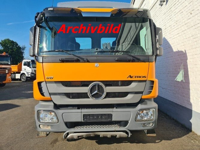 Mercedes-Benz Actros 2551 L 6x2 Actros 2551L/6x2, Lenk-Liftachse V 8 Motor - Truk sasis: gambar 2 Mercedes-Benz Actros 2551 L 6x2 Actros 2551L/6x2, Lenk-Liftachse V 8 Motor - Truk sasis: gambar 2