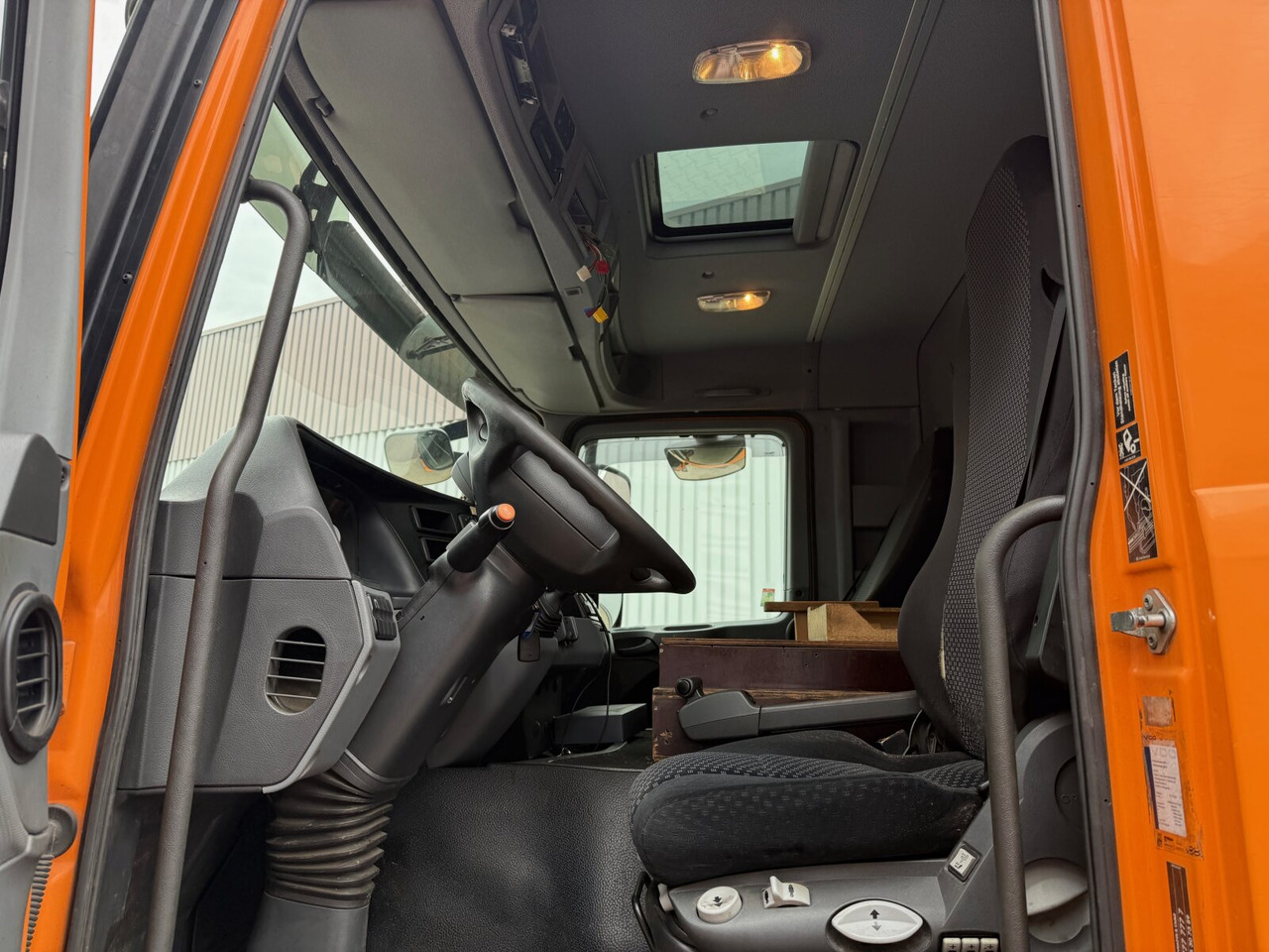 Mercedes-Benz Actros 2641/48 L 6x4 Actros 2641/48 L 6x4, Seilabroller, Haller Lotos, Zöller Schüttung - Truk sampah: gambar 2 Mercedes-Benz Actros 2641/48 L 6x4 Actros 2641/48 L 6x4, Seilabroller, Haller Lotos, Zöller Schüttung - Truk sampah: gambar 2