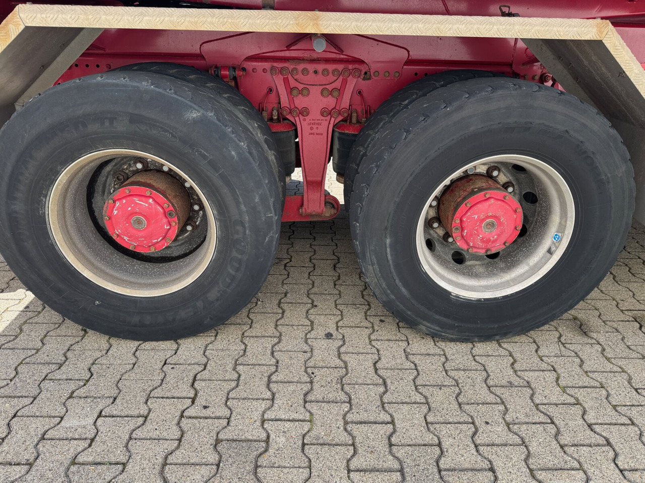 Mercedes-Benz Actros 2648 LK 6x4 Actros 2648 LK 6x4, Retarder, Bi-Xenon - Truk sasis: gambar 5 Mercedes-Benz Actros 2648 LK 6x4 Actros 2648 LK 6x4, Retarder, Bi-Xenon - Truk sasis: gambar 5