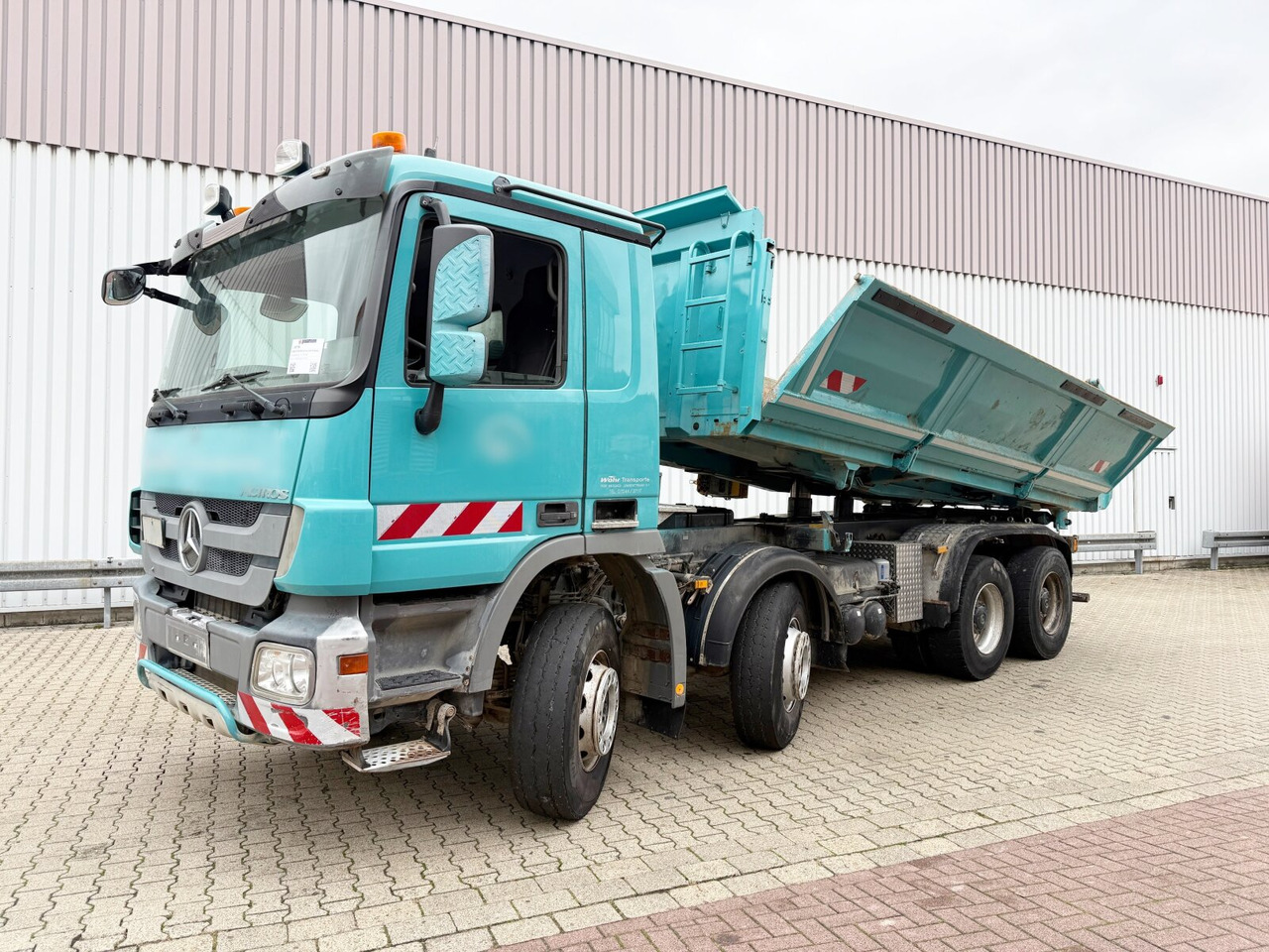 Mercedes-Benz Actros 3241 K 8x4/4 Actros 3241 K 8x4/4, Bordmatik - Truk jungkit: gambar 1 Mercedes-Benz Actros 3241 K 8x4/4 Actros 3241 K 8x4/4, Bordmatik - Truk jungkit: gambar 1