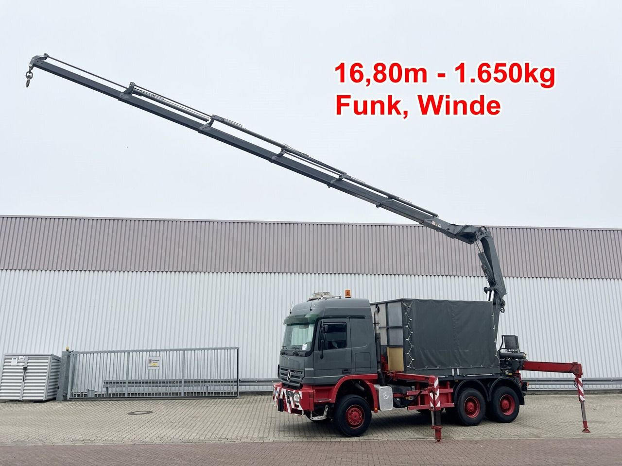 Mercedes-Benz Actros 3346 AK 6x6 Actros 3346 AK 6x6, 134t Anhängelast WSK, Heckkran Fassi F420AXP.26, Funk, Winde - Truk derek: gambar 1 Mercedes-Benz Actros 3346 AK 6x6 Actros 3346 AK 6x6, 134t Anhängelast WSK, Heckkran Fassi F420AXP.26, Funk, Winde - Truk derek: gambar 1