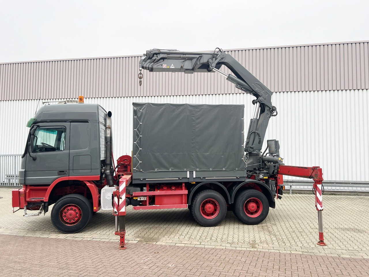 Leasing Mercedes-Benz Actros 3346 AK 6x6 Actros 3346 AK 6x6, 134t Anhängelast WSK, Heckkran Fassi F420AXP.26, Funk, Winde Mercedes-Benz Actros 3346 AK 6x6 Actros 3346 AK 6x6, 134t Anhängelast WSK, Heckkran Fassi F420AXP.26, Funk, Winde: gambar 13