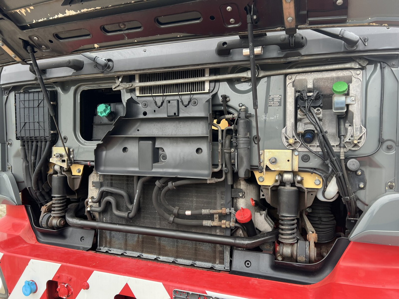 Truk sasis Mercedes-Benz Actros 3346 AK 6x6 Actros 3346 AK 6x6: gambar 14