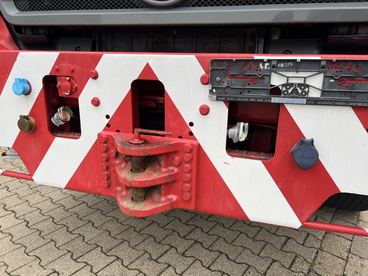 Truk sasis Mercedes-Benz Actros 3346 AK 6x6 Actros 3346 AK 6x6: gambar 13