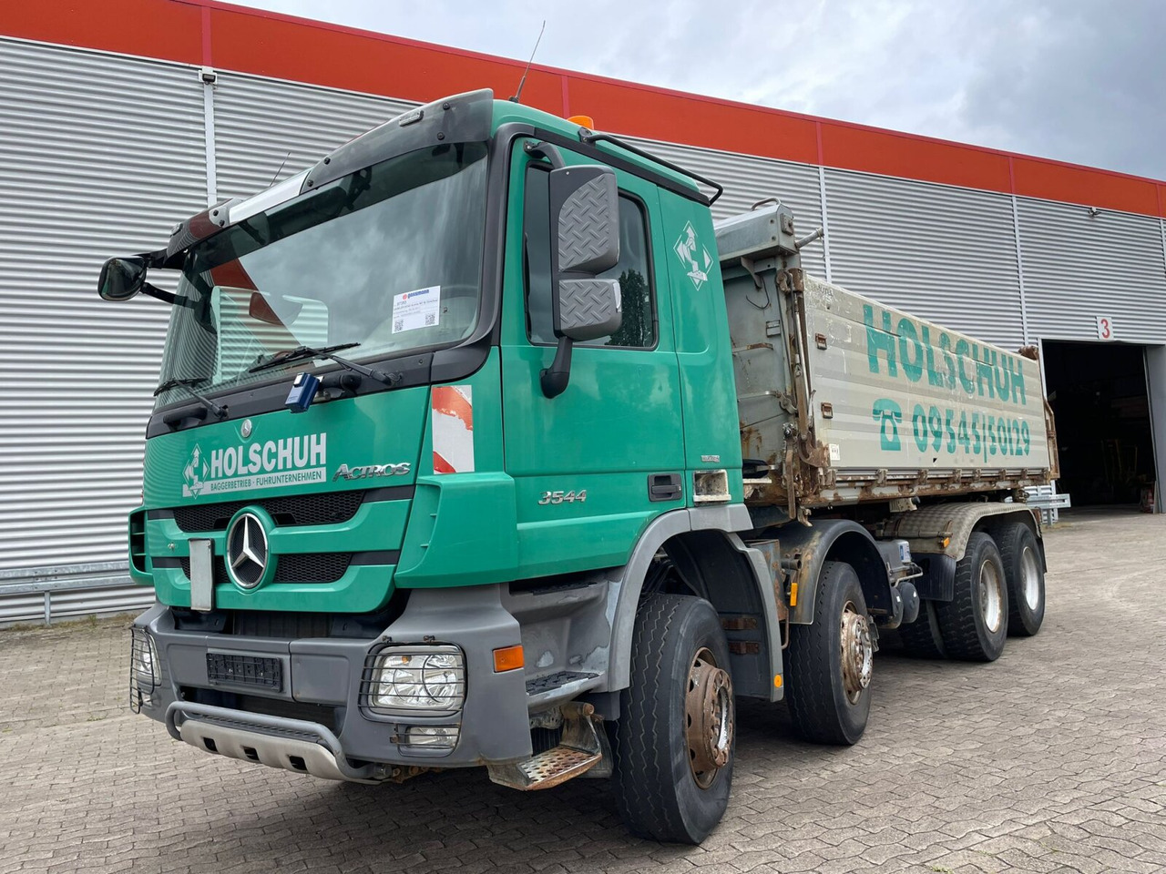 Mercedes-Benz Actros MP III 3544/8x4/4 Actros MP III 3544/8x4/4, 3 Pedale - Truk jungkit: gambar 1 Mercedes-Benz Actros MP III 3544/8x4/4 Actros MP III 3544/8x4/4, 3 Pedale - Truk jungkit: gambar 1