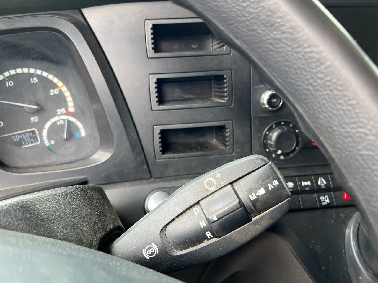 Truk dengan terpal samping Mercedes-Benz Antos 1840 L 4x2 Antos 1840 L 4x2, Aufnahme für Mitnahmestapler: gambar 5