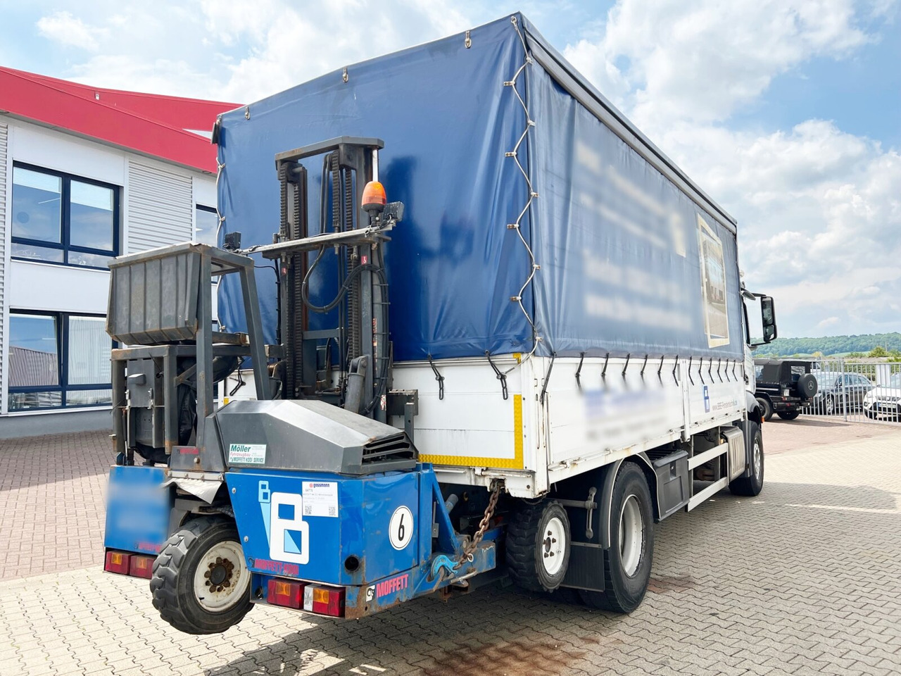 Truk dengan terpal samping Mercedes-Benz Antos 1840 L 4x2 Antos 1840 L 4x2, Aufnahme für Mitnahmestapler: gambar 9