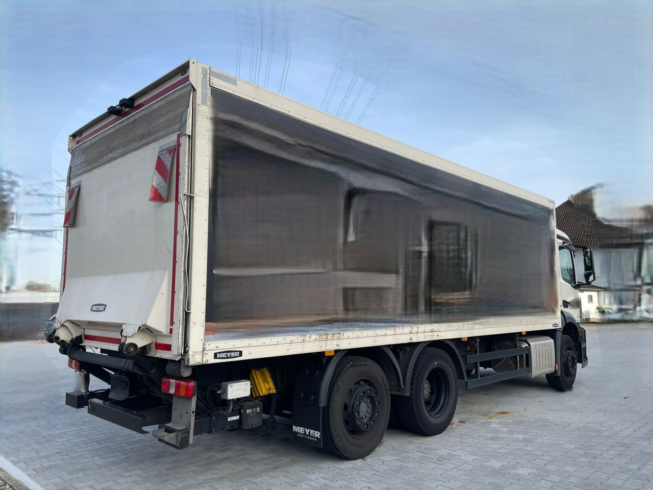 Mercedes-Benz Antos 2535 L 6x2 Antos 2535 L 6x2, Lenk-/Liftachse, LBW BÄR - Truk box: gambar 4 Mercedes-Benz Antos 2535 L 6x2 Antos 2535 L 6x2, Lenk-/Liftachse, LBW BÄR - Truk box: gambar 4