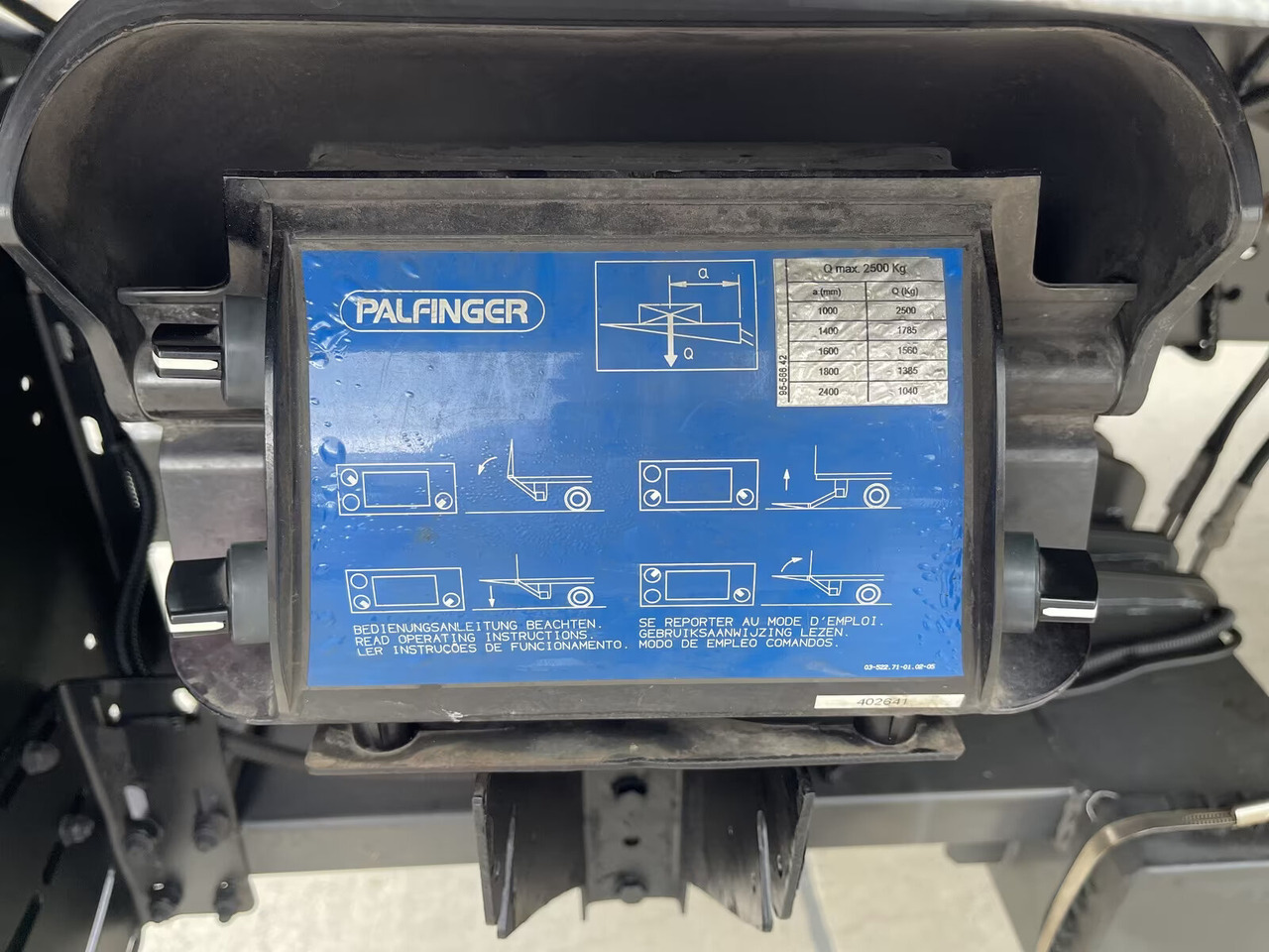Mercedes-Benz Antos 2536 L 6x2 Antos 2536 L 6x2, Lenk-/Liftachse, MBB LBW - Truk box: gambar 3 Mercedes-Benz Antos 2536 L 6x2 Antos 2536 L 6x2, Lenk-/Liftachse, MBB LBW - Truk box: gambar 3