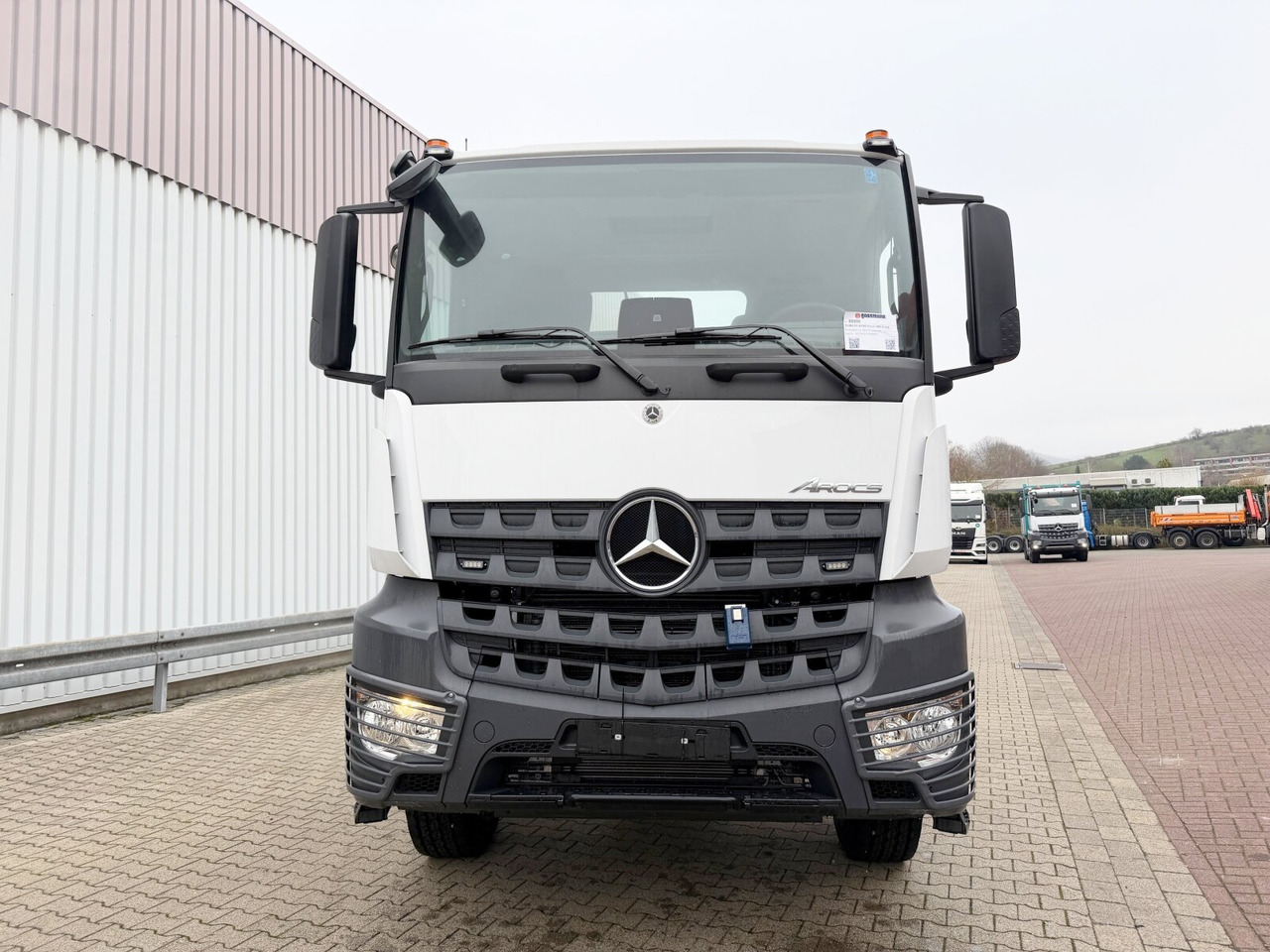 Truk sasis baru Mercedes-Benz Arocs 1840 K 4x2 Arocs 1840 K 4x2, MultimediaCockpit, 2x Nebenantrieb, NMV & Motorabtrieb: gambar 8