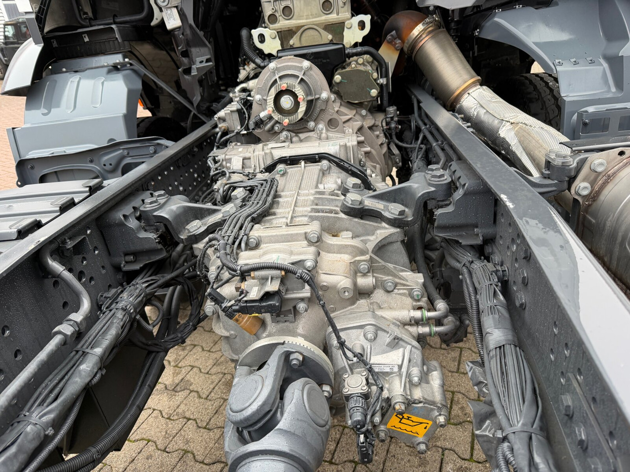 Mercedes-Benz Arocs 1840 K 4x2 Arocs 1840 K 4x2, MultimediaCockpit, 2x Nebenantrieb, NMV & Motorabtrieb - Hook lift: gambar 2 Mercedes-Benz Arocs 1840 K 4x2 Arocs 1840 K 4x2, MultimediaCockpit, 2x Nebenantrieb, NMV & Motorabtrieb - Hook lift: gambar 2