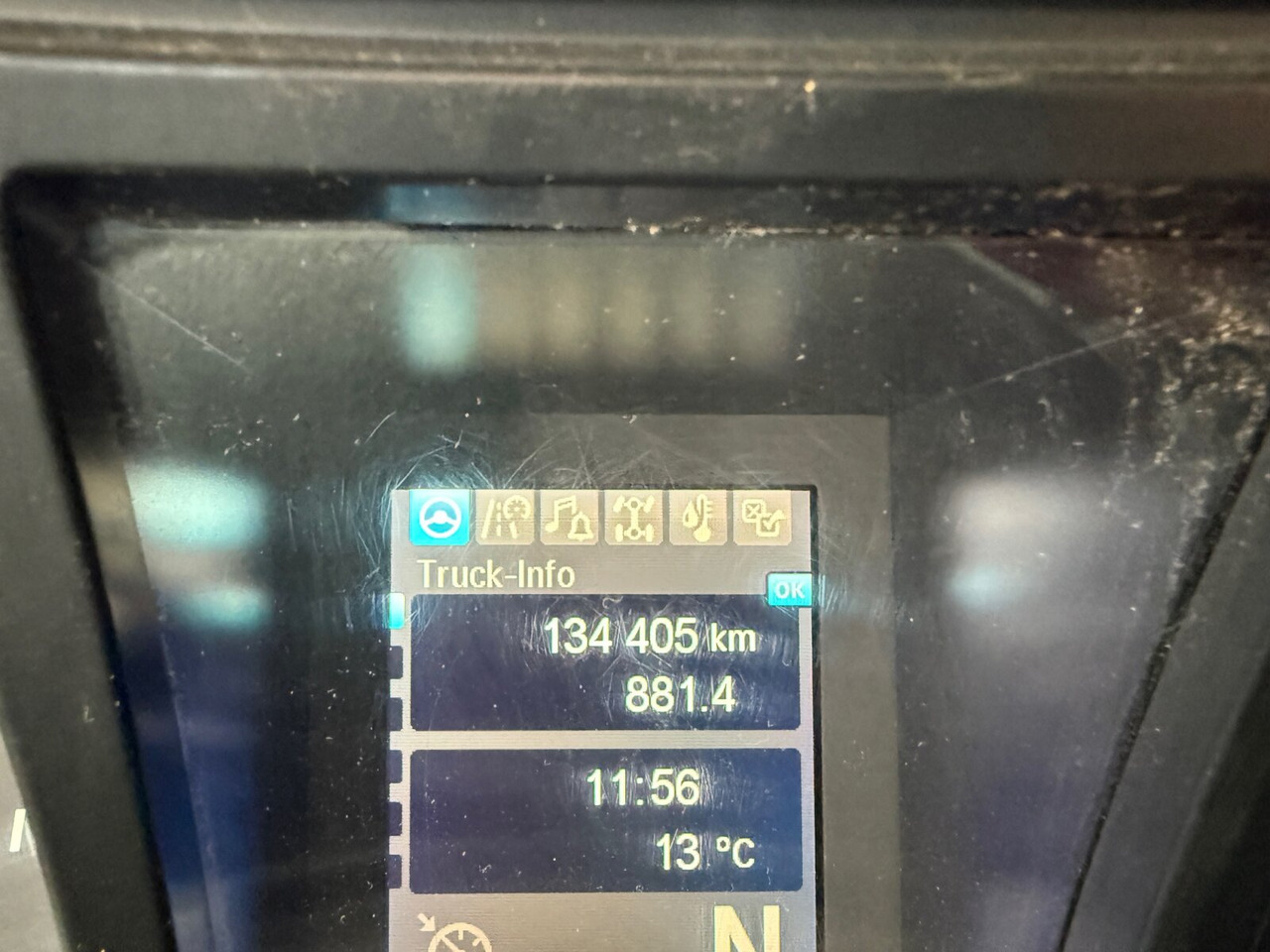 Mercedes-Benz Arocs 1842 AK 4x4 Arocs 1842 AK 4x4 - Truk jungkit: gambar 4 Mercedes-Benz Arocs 1842 AK 4x4 Arocs 1842 AK 4x4 - Truk jungkit: gambar 4