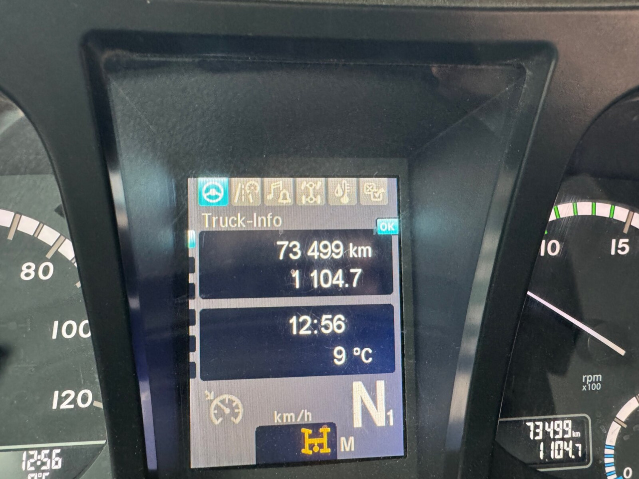 Mercedes-Benz Arocs 2036 AK 4x4 Arocs 2036 AK 4x4, Grounder, Motorabtrieb, Bordmatik, Winterdienstausstattung - Truk jungkit: gambar 5 Mercedes-Benz Arocs 2036 AK 4x4 Arocs 2036 AK 4x4, Grounder, Motorabtrieb, Bordmatik, Winterdienstausstattung - Truk jungkit: gambar 5