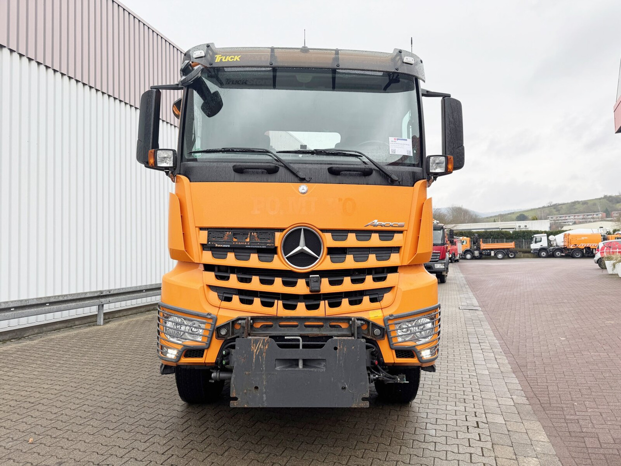Truk jungkit Mercedes-Benz Arocs 2036 AK 4x4 Arocs 2036 AK 4x4, Grounder, Motorabtrieb, Bordmatik, Winterdienstausstattung: gambar 8 Truk jungkit Mercedes-Benz Arocs 2036 AK 4x4 Arocs 2036 AK 4x4, Grounder, Motorabtrieb, Bordmatik, Winterdienstausstattung: gambar 8