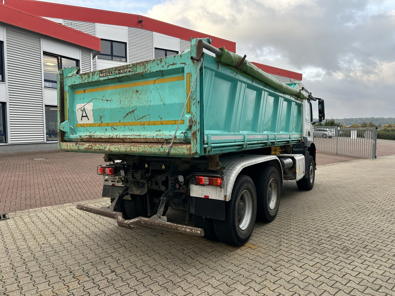 Mercedes-Benz Arocs 2643 K 6x4 Arocs 2643 K 6x4, Rollplane, Meiller - Truk jungkit: gambar 4 Mercedes-Benz Arocs 2643 K 6x4 Arocs 2643 K 6x4, Rollplane, Meiller - Truk jungkit: gambar 4