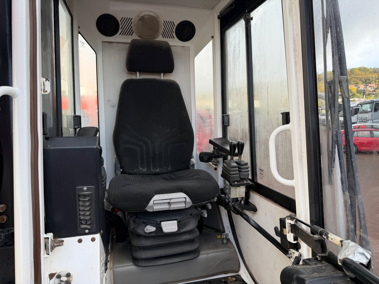 Mercedes-Benz Arocs 2648 6x4 Arocs 2648 6x4 mit Heckkran Epsilon M12Z83, Krankabine - Truk logging, Truk derek: gambar 3 Mercedes-Benz Arocs 2648 6x4 Arocs 2648 6x4 mit Heckkran Epsilon M12Z83, Krankabine - Truk logging, Truk derek: gambar 3