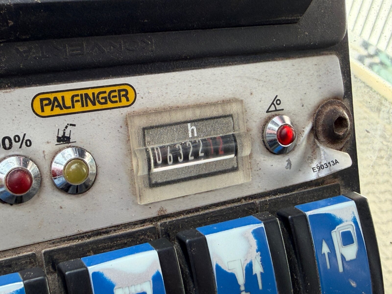 Mercedes-Benz Arocs 2648 6x4 Arocs 2648 6x4 mit Heckkran Epsilon M12Z83, Krankabine - Truk logging, Truk derek: gambar 5 Mercedes-Benz Arocs 2648 6x4 Arocs 2648 6x4 mit Heckkran Epsilon M12Z83, Krankabine - Truk logging, Truk derek: gambar 5