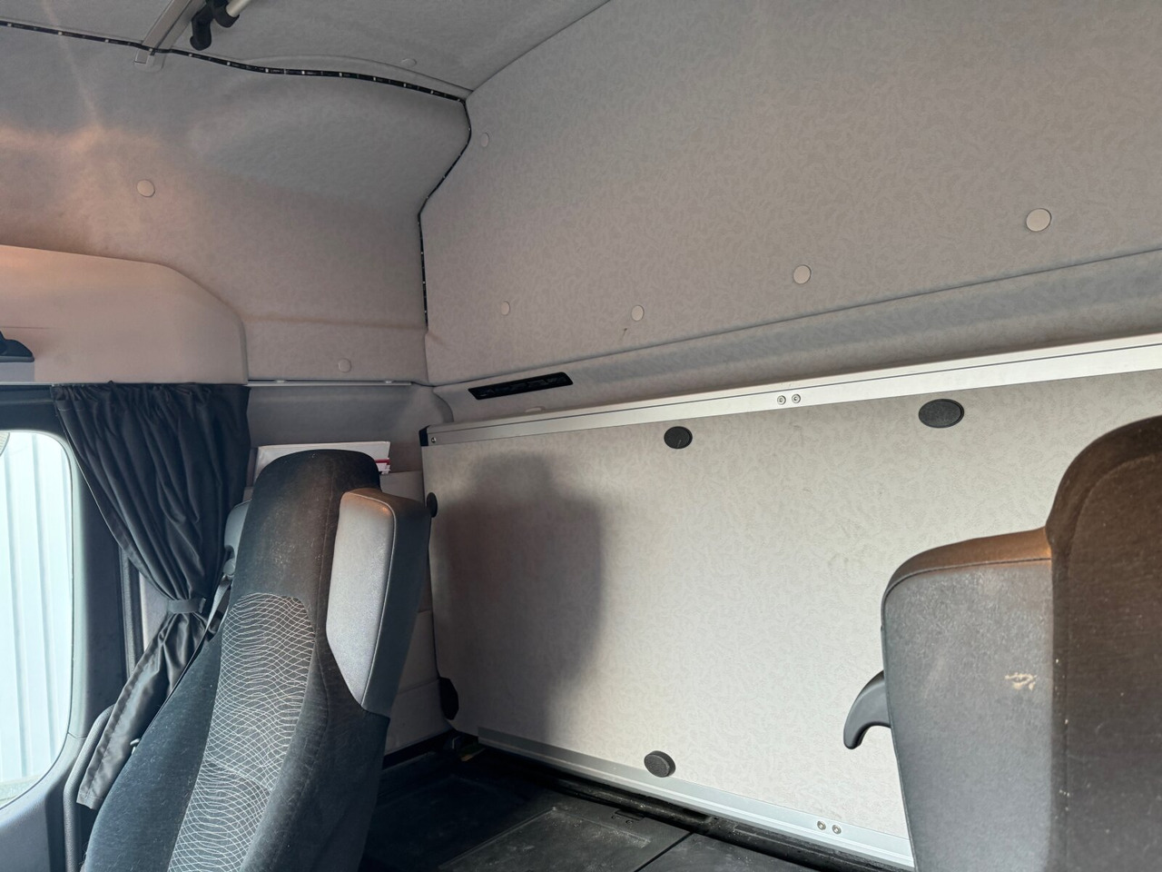 Tempat sampah Mercedes-Benz Arocs 3258 LK 8x4/4 Arocs 3258 LK 8x4/4, Retarder, Stahlmulde ca. 14m³, hydr. Heckklappenöffnung: gambar 7
