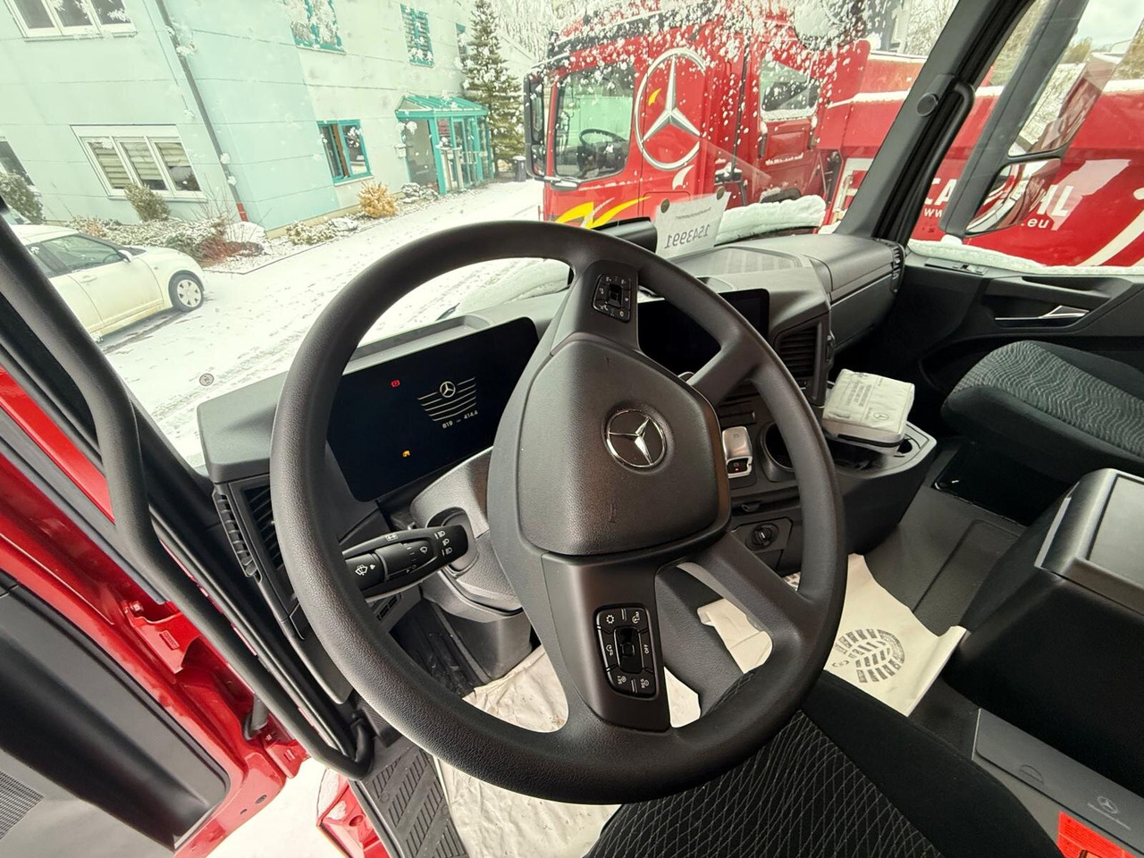 Mercedes-Benz Arocs 4145 K 8x4/4 Arocs 4145 K 8x4/4, Grounder, MultimediaCockpit, Navi, Stahlmulde ca. 16m³ - Tempat sampah: gambar 4 Mercedes-Benz Arocs 4145 K 8x4/4 Arocs 4145 K 8x4/4, Grounder, MultimediaCockpit, Navi, Stahlmulde ca. 16m³ - Tempat sampah: gambar 4