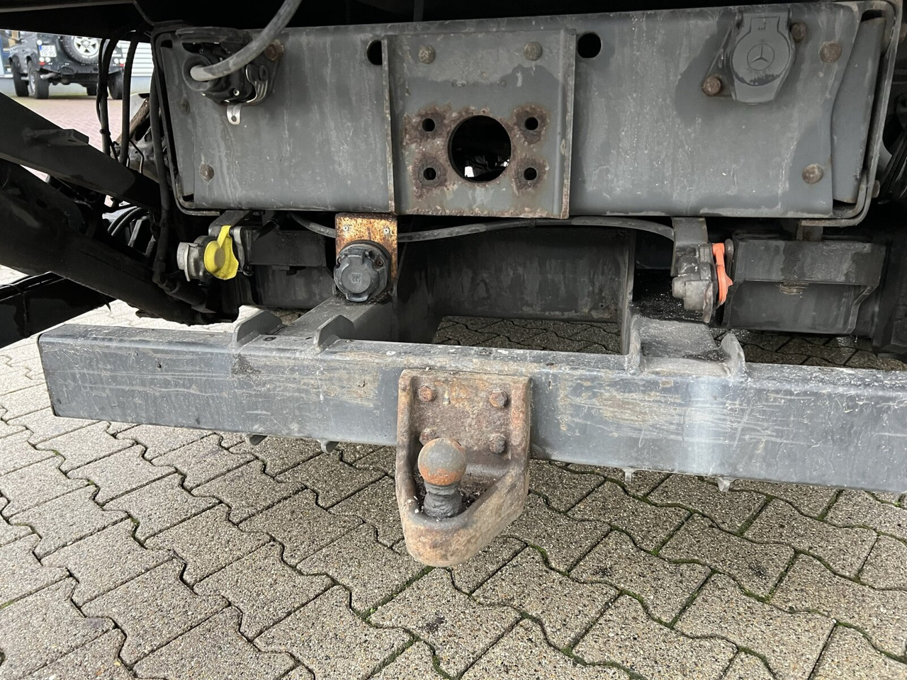 Mercedes-Benz Atego 1018 L 4x2 Atego 1018 L 4x2 mit MBB LBW - Truk box: gambar 3 Mercedes-Benz Atego 1018 L 4x2 Atego 1018 L 4x2 mit MBB LBW - Truk box: gambar 3