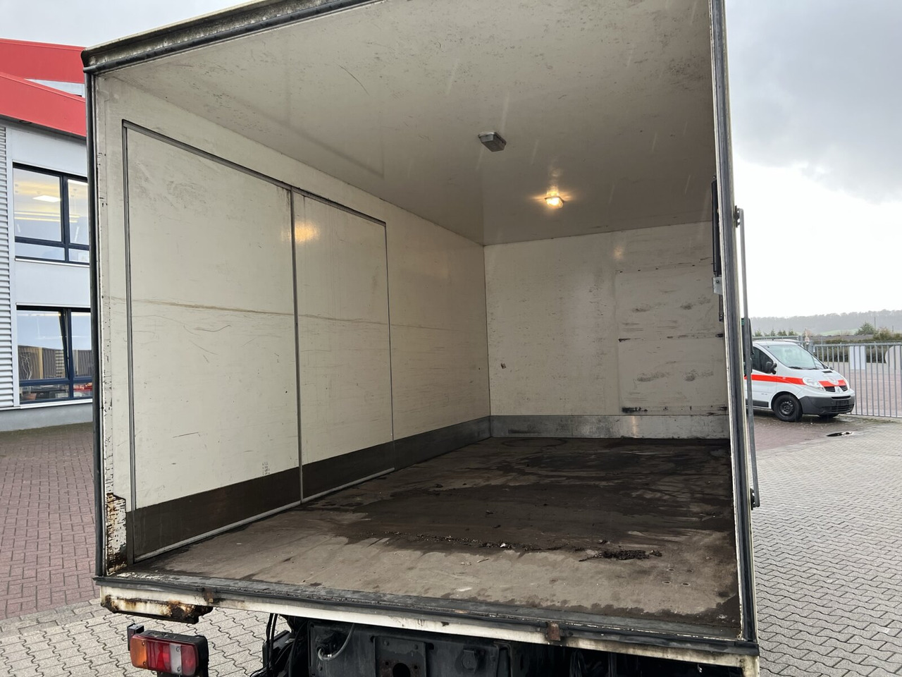 Mercedes-Benz Atego 1018 L 4x2 Atego 1018 L 4x2 mit MBB LBW - Truk box: gambar 2 Mercedes-Benz Atego 1018 L 4x2 Atego 1018 L 4x2 mit MBB LBW - Truk box: gambar 2