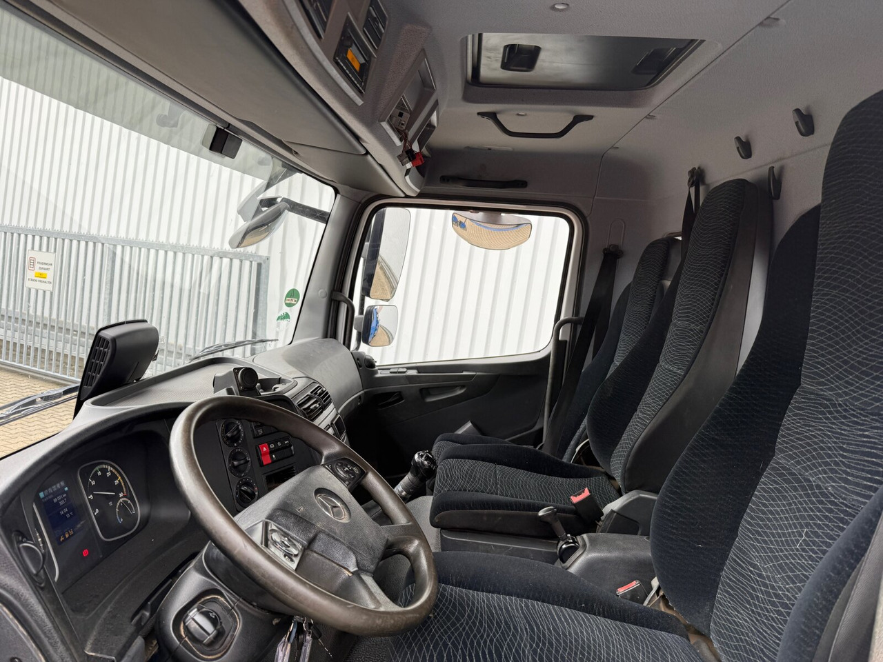 Mercedes-Benz Atego 1224 K 4x2 Atego 1224 K 4x2, Meiller 3-S-Kipper 2x AHK Öl - Truk jungkit: gambar 2 Mercedes-Benz Atego 1224 K 4x2 Atego 1224 K 4x2, Meiller 3-S-Kipper 2x AHK Öl - Truk jungkit: gambar 2