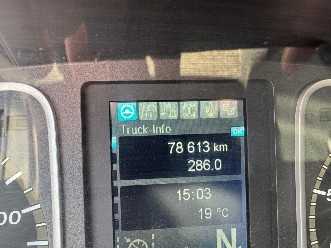 Mercedes-Benz Atego 1530 K 4x2 Atego 1530 K 4x2, Meiller 3-Seiten, 2x AHK - Truk jungkit: gambar 4 Mercedes-Benz Atego 1530 K 4x2 Atego 1530 K 4x2, Meiller 3-Seiten, 2x AHK - Truk jungkit: gambar 4