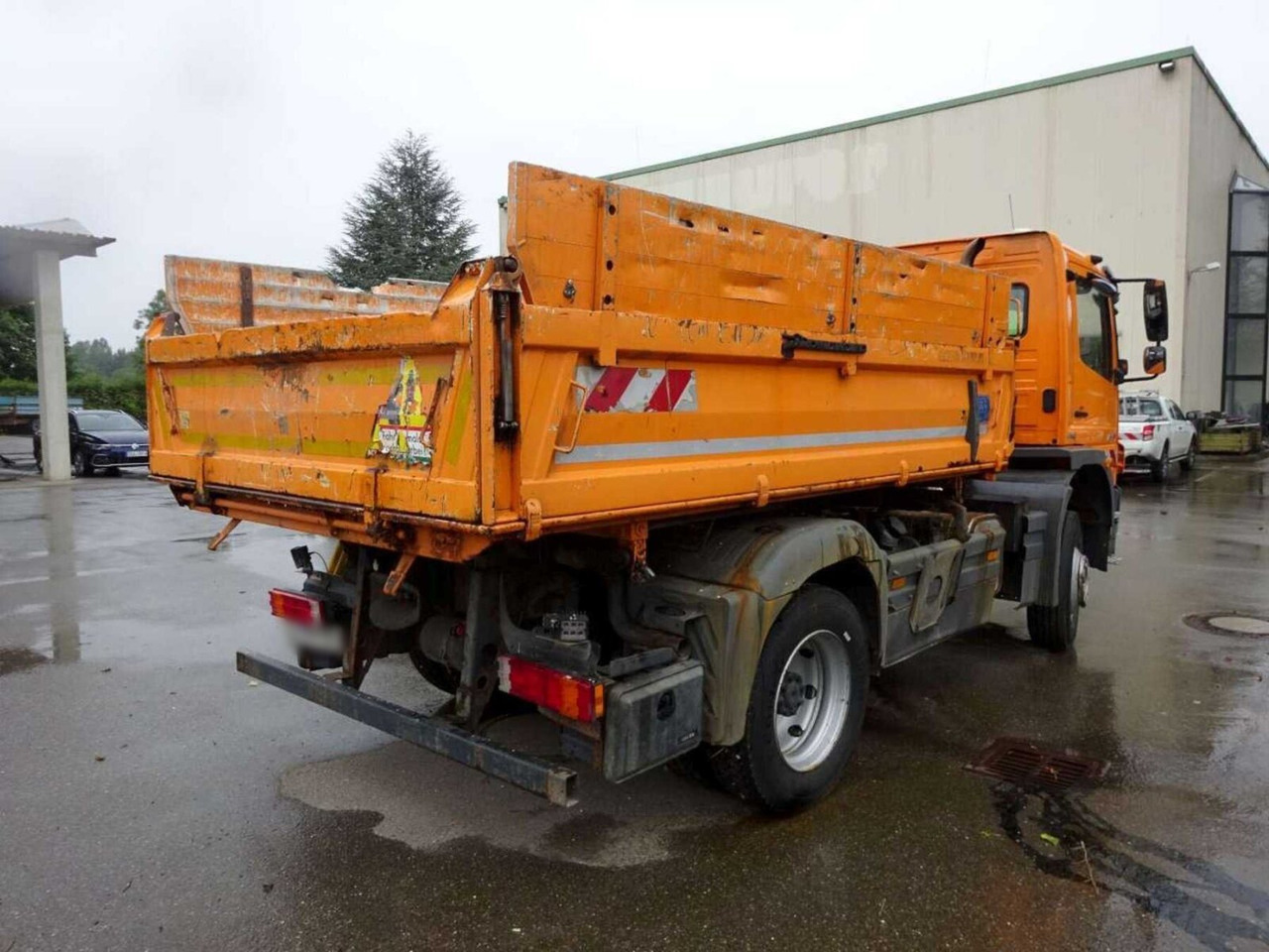 Mercedes-Benz Atego 1624 AK 4x4 Atego 1624 AK 4x4, AT-Motor, Winterdienstausstattung - Truk jungkit, Truk derek: gambar 3 Mercedes-Benz Atego 1624 AK 4x4 Atego 1624 AK 4x4, AT-Motor, Winterdienstausstattung - Truk jungkit, Truk derek: gambar 3