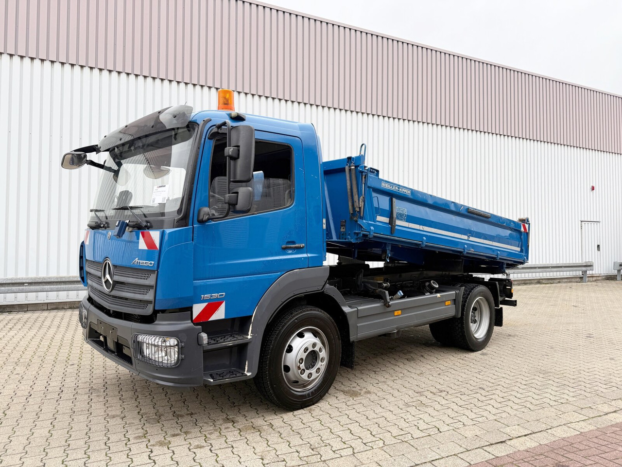 Mercedes-Benz Atego 1630 K 4x2 Atego 1630 K 4x2, Meiller 3-Seiten - Truk jungkit: gambar 1 Mercedes-Benz Atego 1630 K 4x2 Atego 1630 K 4x2, Meiller 3-Seiten - Truk jungkit: gambar 1