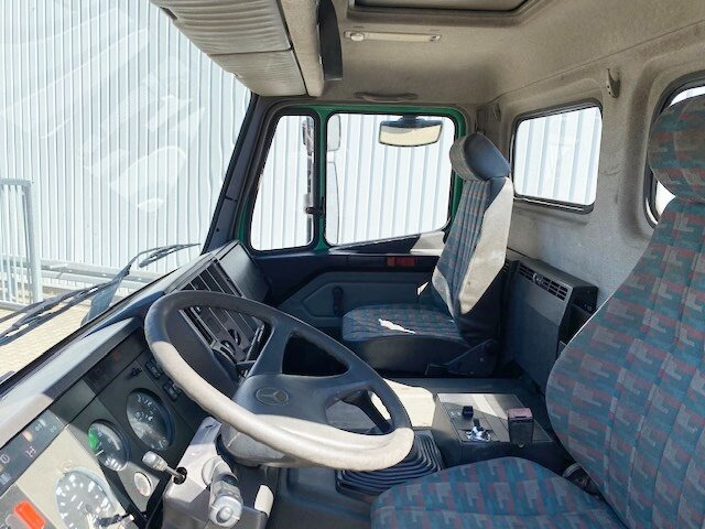 Mercedes-Benz SK 1924 L 4x2 SK 1924 L 4x2 - Truk sasis: gambar 3 Mercedes-Benz SK 1924 L 4x2 SK 1924 L 4x2 - Truk sasis: gambar 3