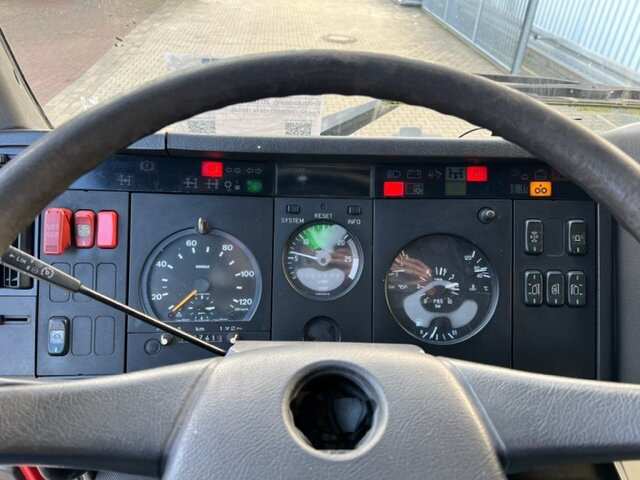 Tempat sampah Mercedes-Benz SK II 25/2634 K 6x4 SK II 25/2634 K 6x4, Stahlmulde ca. 13m³: gambar 6