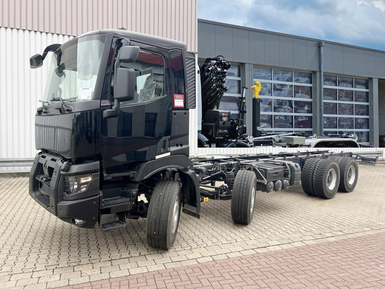 Renault C 480 8x4 C 480 8x4, Kran 15-35m/t - Hook lift, Truk derek: gambar 1 Renault C 480 8x4 C 480 8x4, Kran 15-35m/t - Hook lift, Truk derek: gambar 1