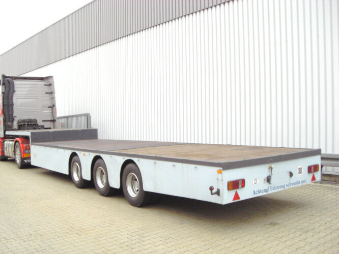 SAnh Plattform ZORZI (I) Tieflader-Auflieger - Semi-trailer low bed: gambar 1 SAnh Plattform ZORZI (I) Tieflader-Auflieger - Semi-trailer low bed: gambar 1
