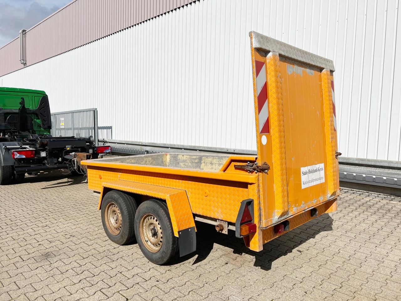 STB 300/30B STB 300/30B - Trailer untuk mesin konstruksi: gambar 5 STB 300/30B STB 300/30B - Trailer untuk mesin konstruksi: gambar 5