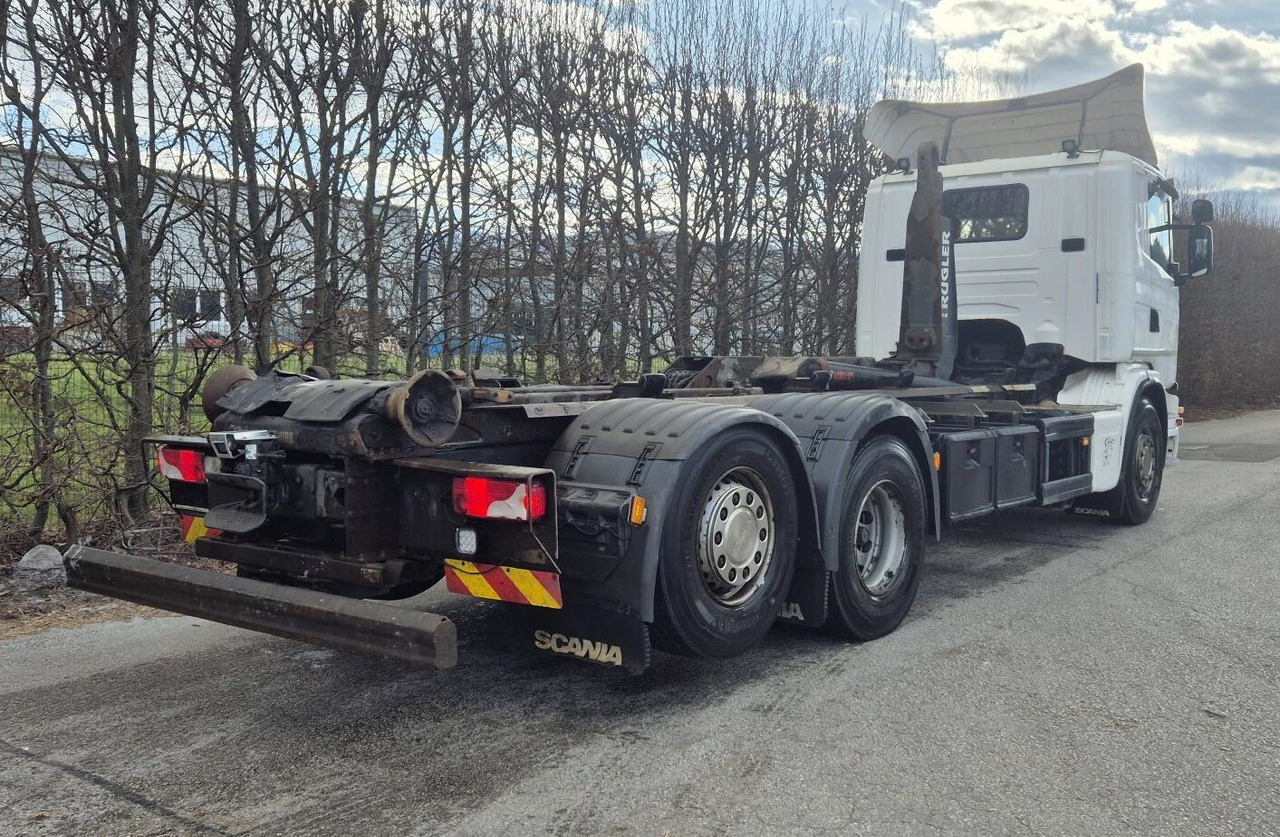 Scania G 440 LB 6x2-4 HNA G 440 LB 6x2-4 HNA, EEV, Lenk-/Liftachse, Schub-Knick - Hook lift: gambar 3 Scania G 440 LB 6x2-4 HNA G 440 LB 6x2-4 HNA, EEV, Lenk-/Liftachse, Schub-Knick - Hook lift: gambar 3