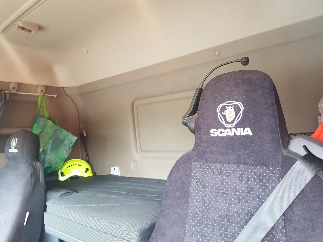 Scania G 450 / 6x2/4 G 450 /6x2/4, Meiller AK 16 MTG, Funk, Teleskop - Truk skip loader: gambar 5 Scania G 450 / 6x2/4 G 450 /6x2/4, Meiller AK 16 MTG, Funk, Teleskop - Truk skip loader: gambar 5