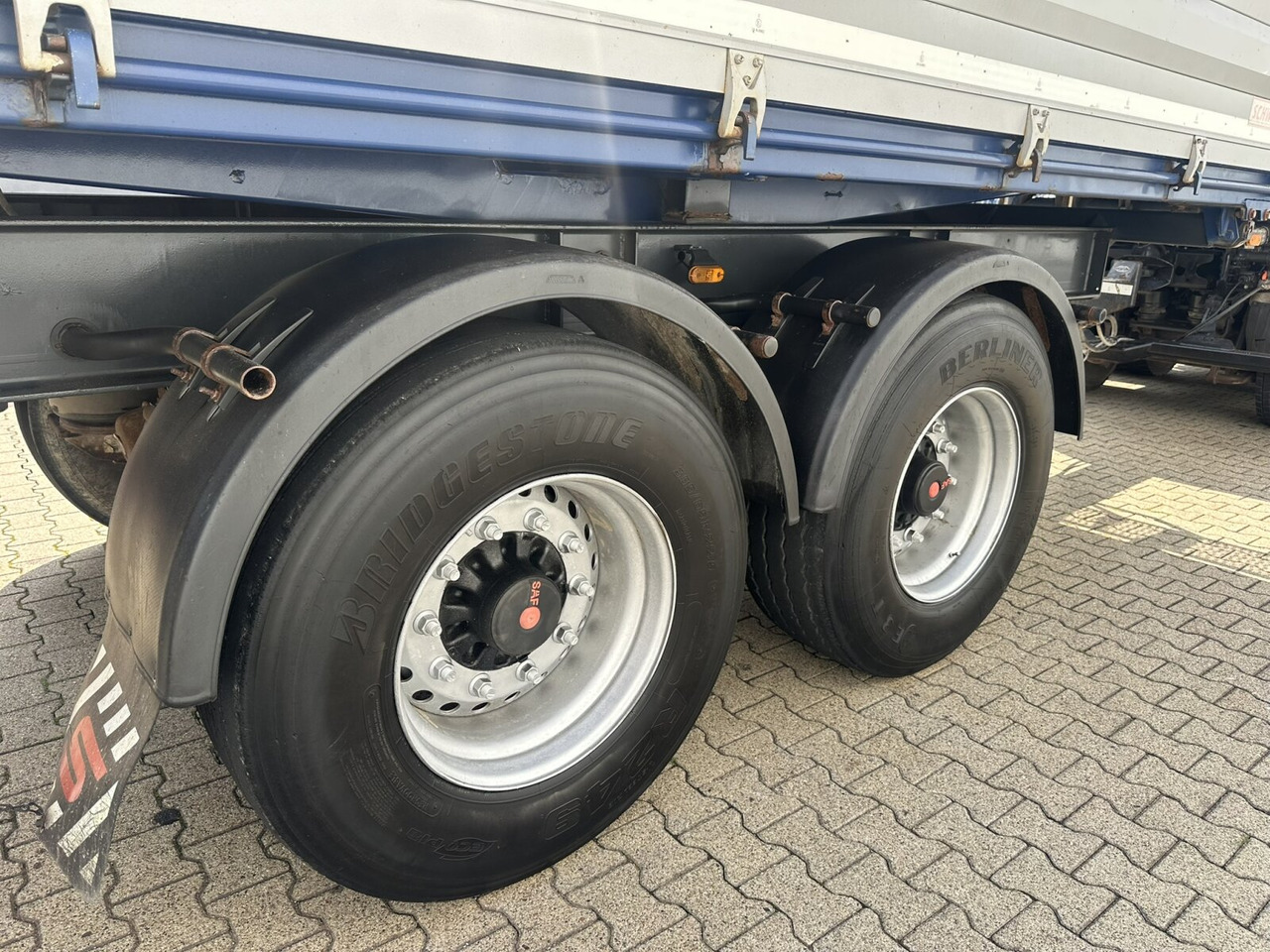 Schwarzmüller M-Serie M-Serie, Alu-Bordwände, ca. 11m³ - Trailer jungkit: gambar 5 Schwarzmüller M-Serie M-Serie, Alu-Bordwände, ca. 11m³ - Trailer jungkit: gambar 5